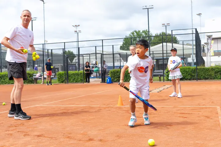 Player during a tennis session at 359.tennis in Amstelveen