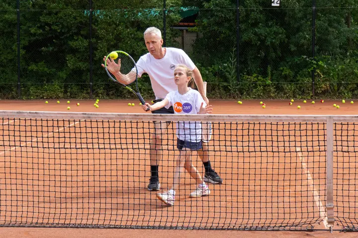 Player during a tennis session at 359.tennis in Amstelveen