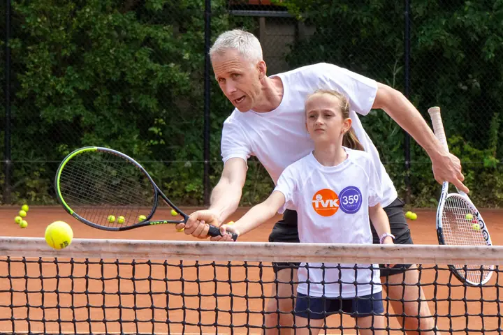 Player during a tennis session at 359.tennis in Amstelveen